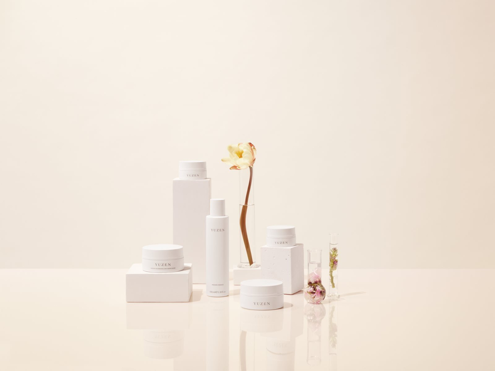 Yuzen Ageless Nourishing Day Moisturiser - Легкий дневной крем, регенерирующий кожу /   50  ml  / GTIN 8032836267793