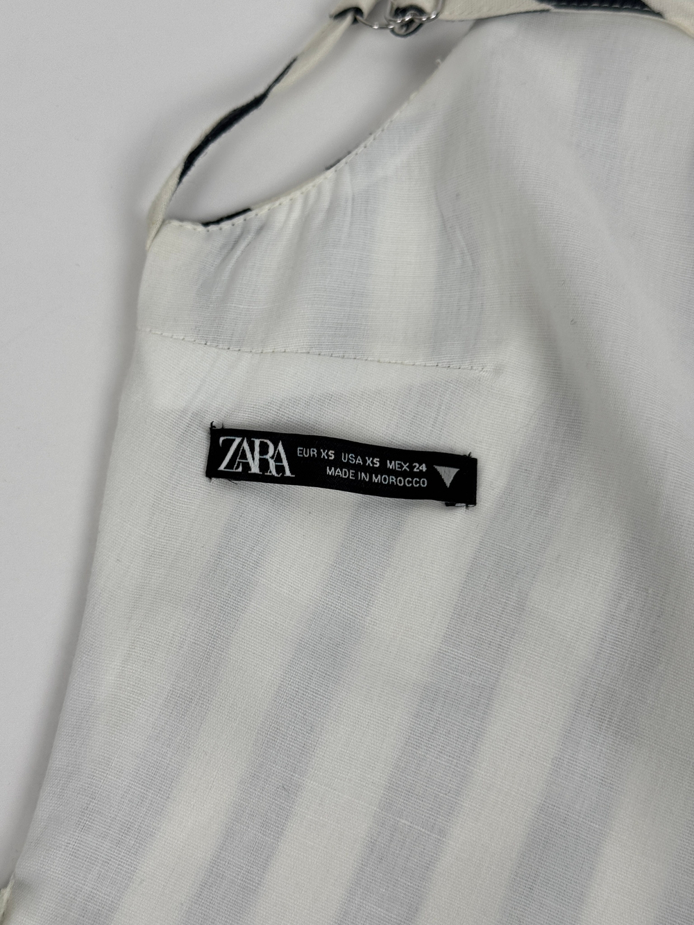 Топ Zara