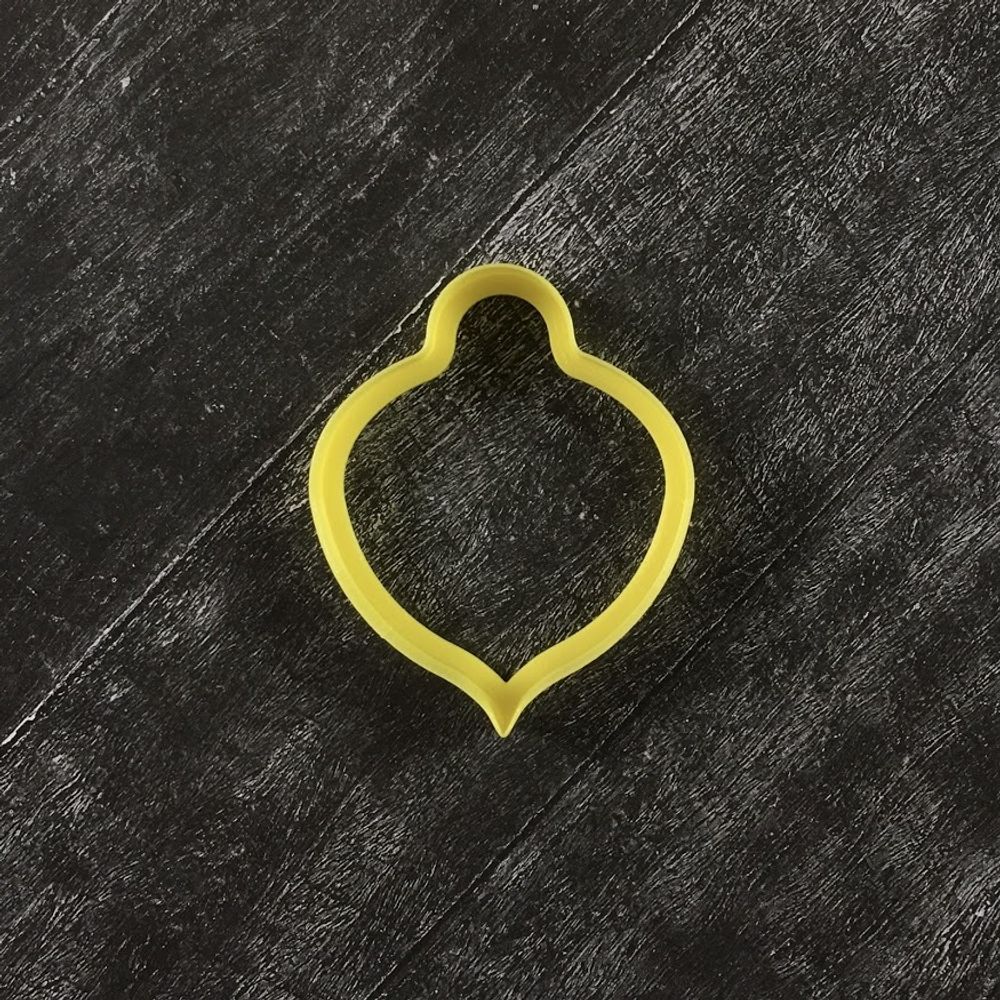 Игрушка на елку №4