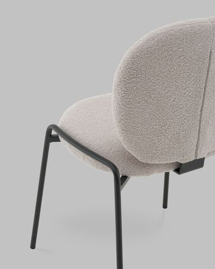 Стул Molly букле светло-серый, ножки черный металл