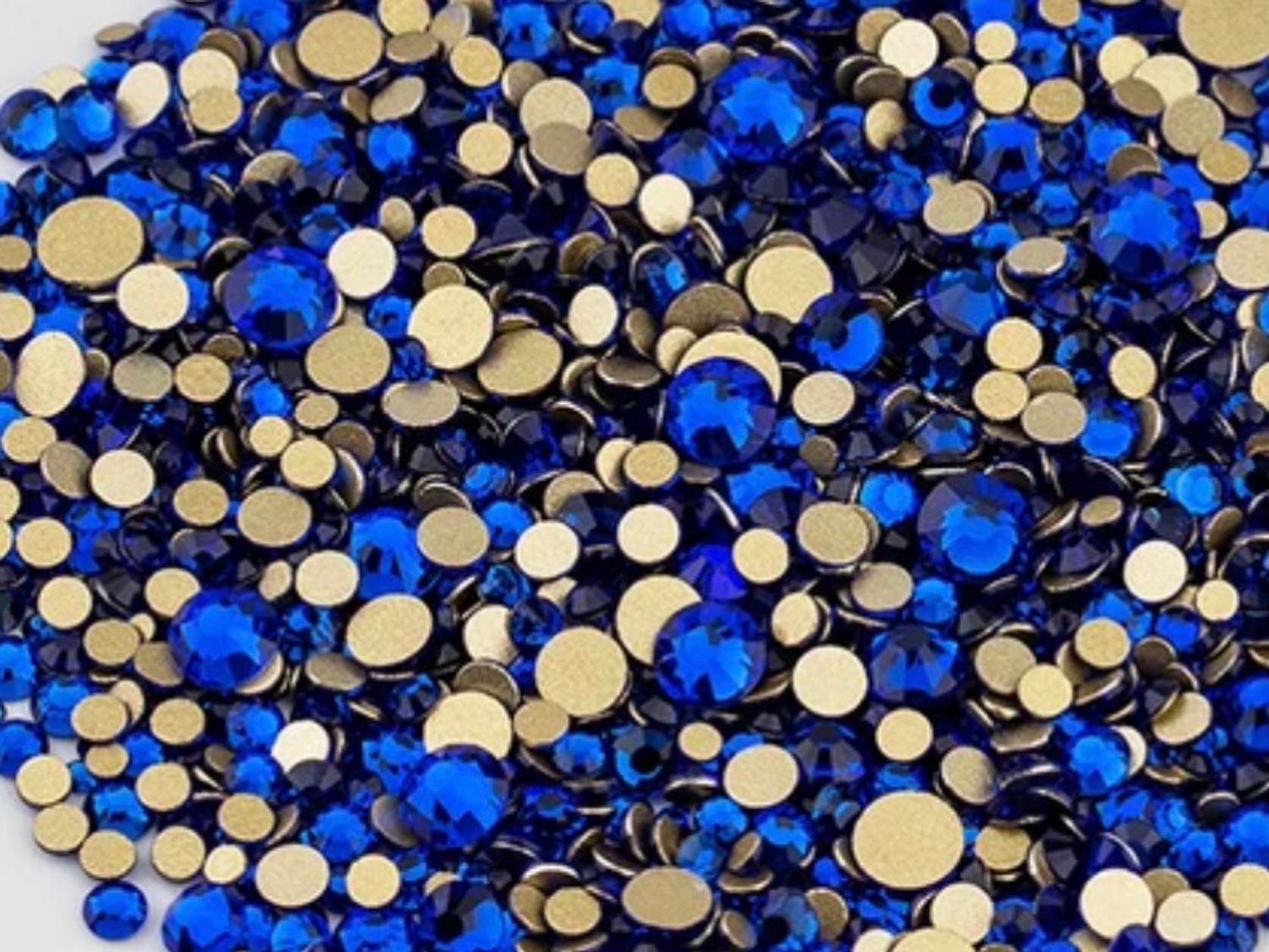 Стеклянные стразы  (размер микс) 1140шт, цвет ультрамарин