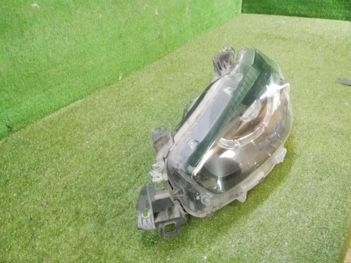 Фара левая Mazda CX-5 1 (2015-2017) LED