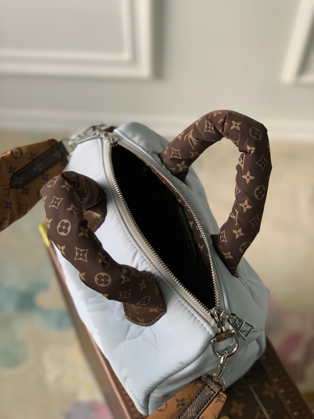Louis Vuitton Speedy 25