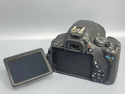 Canon 700D Kit 18-55mm III 32.000 кадров