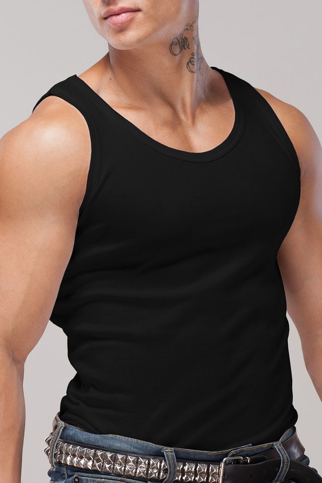 Черная майка из хлопка в мелкий рубчик