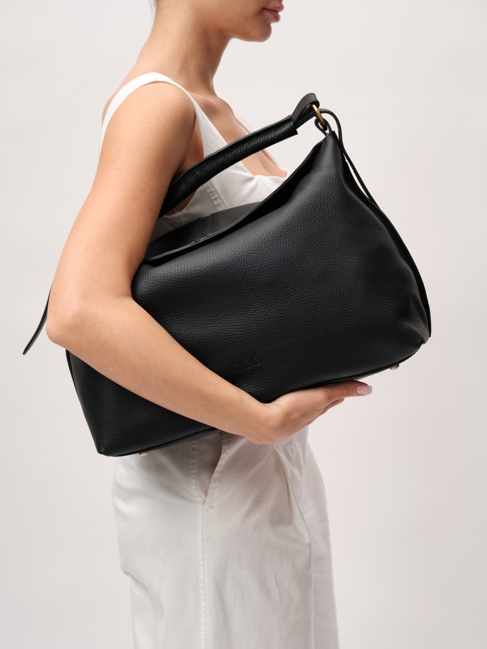 Кожаная сумка Andrea DBR 31374 черный