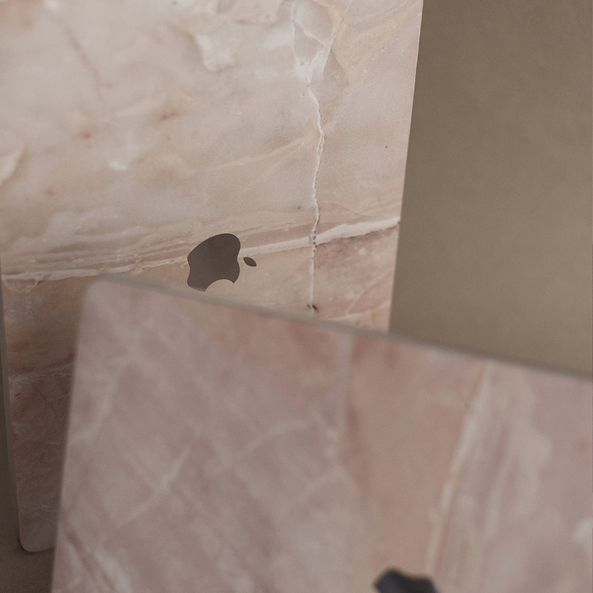 Виниловая наклейка TWINKLE для MacBook