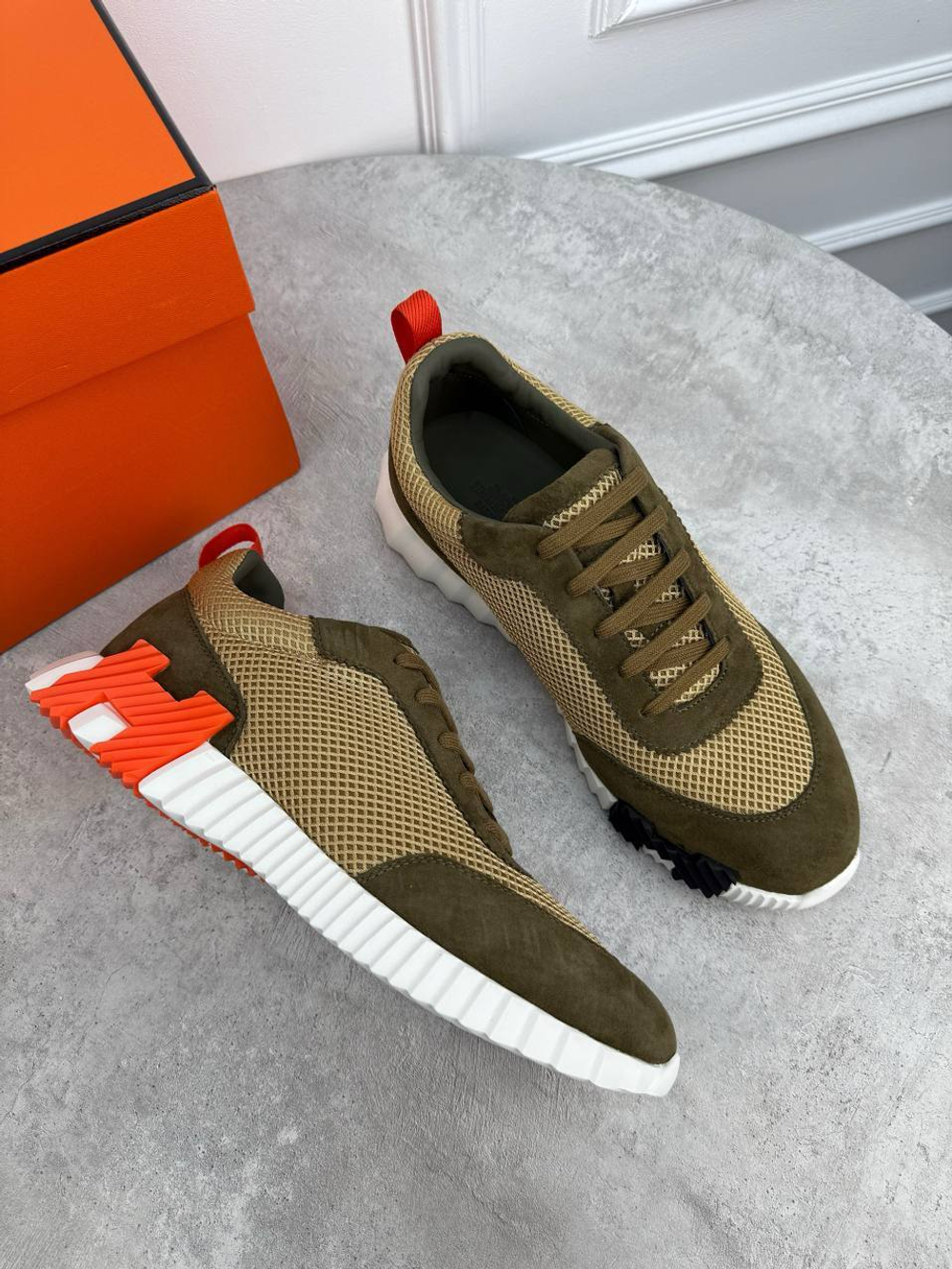 Кроссовки Hermes