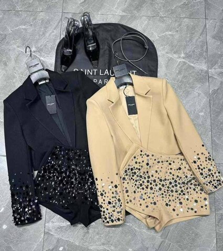 Костюм Yves Saint Laurent