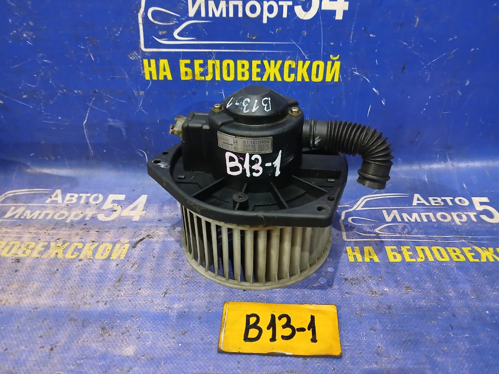 Моторчик печки NISSAN SUNNY 1990