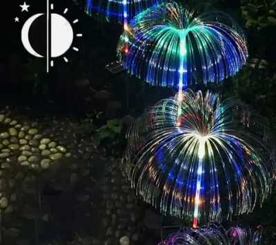 Светильник на солнечной батарее "МЕДУЗА" со светящейся ножкой / Садовый фонарь уличный разноцветный / 2 штуки