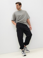 MAN