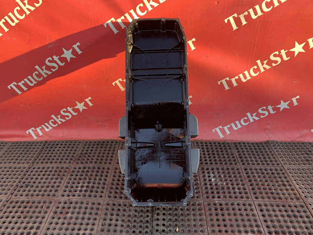 Поддон масляный двигателя 2021г