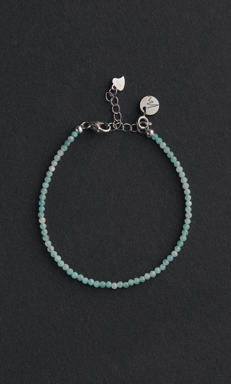 Браслет "Memo about Summer" тонкий из амазонита, на замочке серебро 925