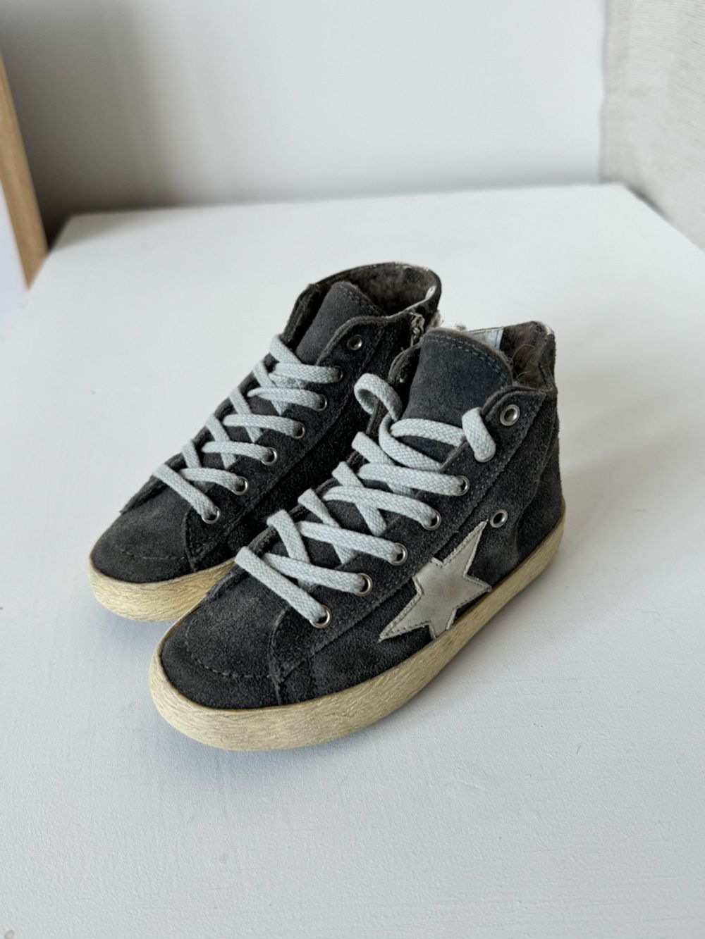 Замшевые кеды Golden Goose, 25,5