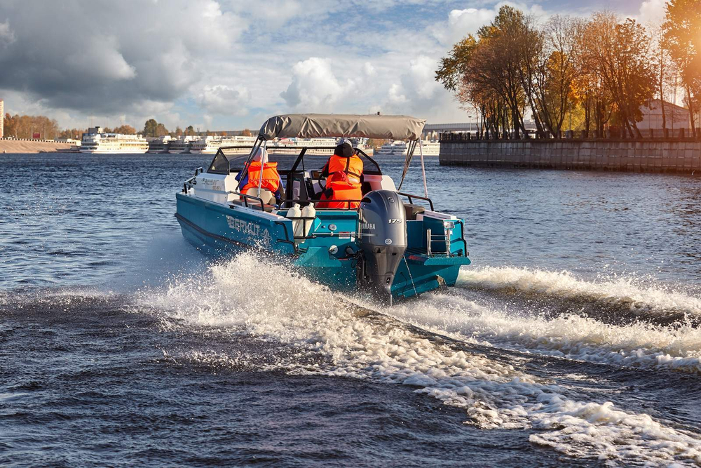 Алюминиевый катер BERKUT Active DC