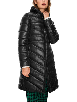 Marc-Cain-Ad_HerbstWinter-2024_900_XA-11.04-W77_9