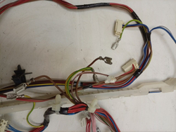 RST703DW кт18 Проводка для стиральных машин Ariston C00510054 б/у