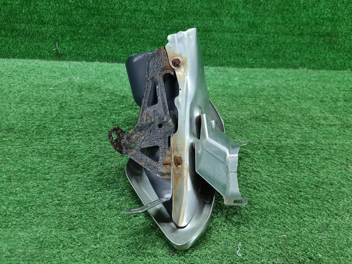 Насадка глушителя правая Lexus RX 4 (2015-2019)