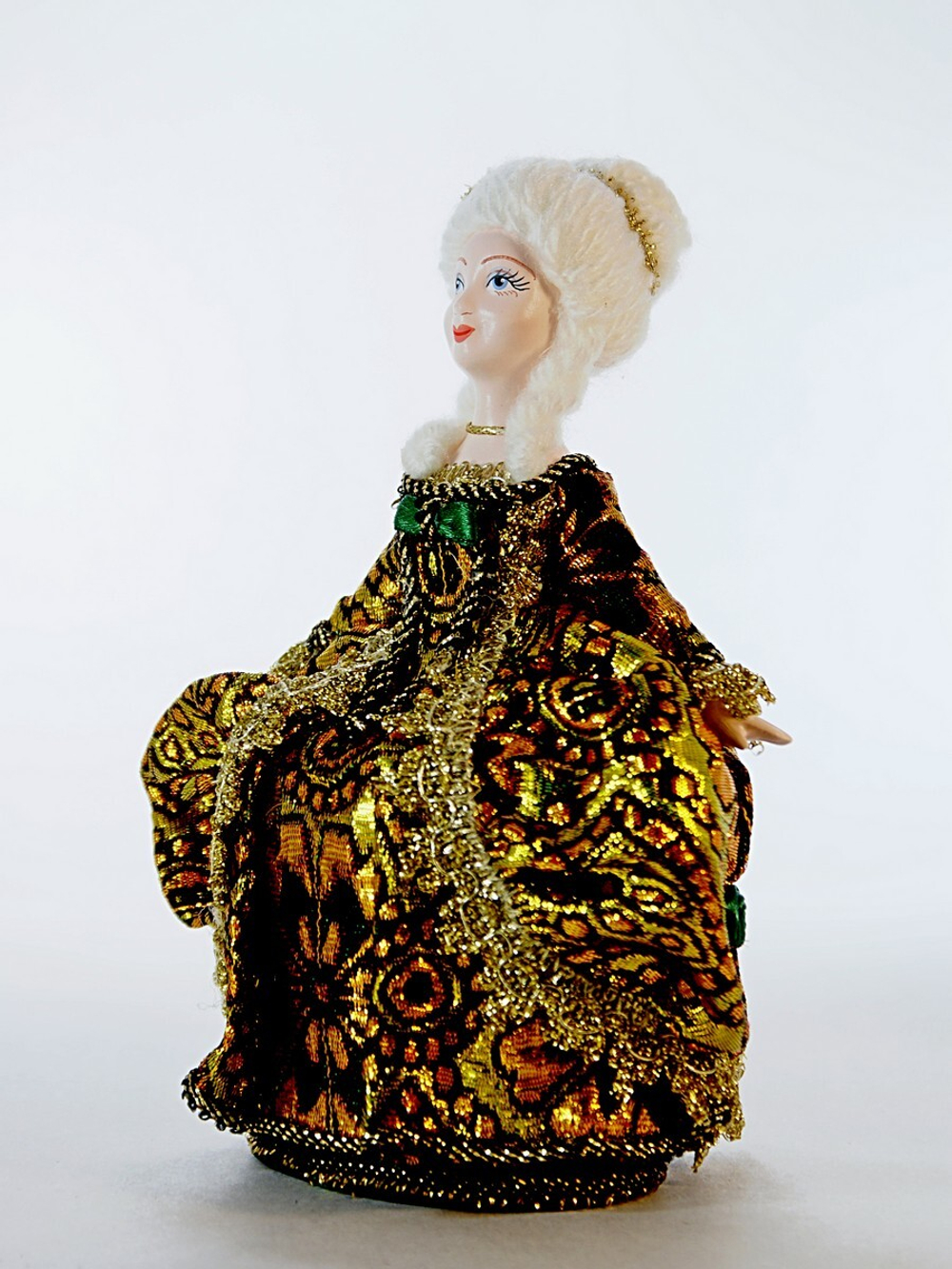 Кукла-шкатулка коллекционная Фрейлина 18 века