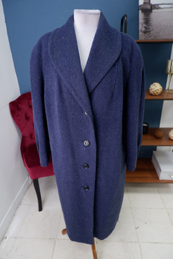 Пальто шерстяное 54 размер