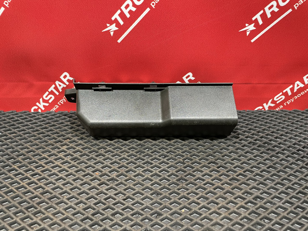 Крышка под проводку