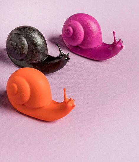 Аромадекор для автомобиля и дома FOREST SNAIL УЛИТКА (благородный уд) в блистере, Mr&Mrs Fragrance