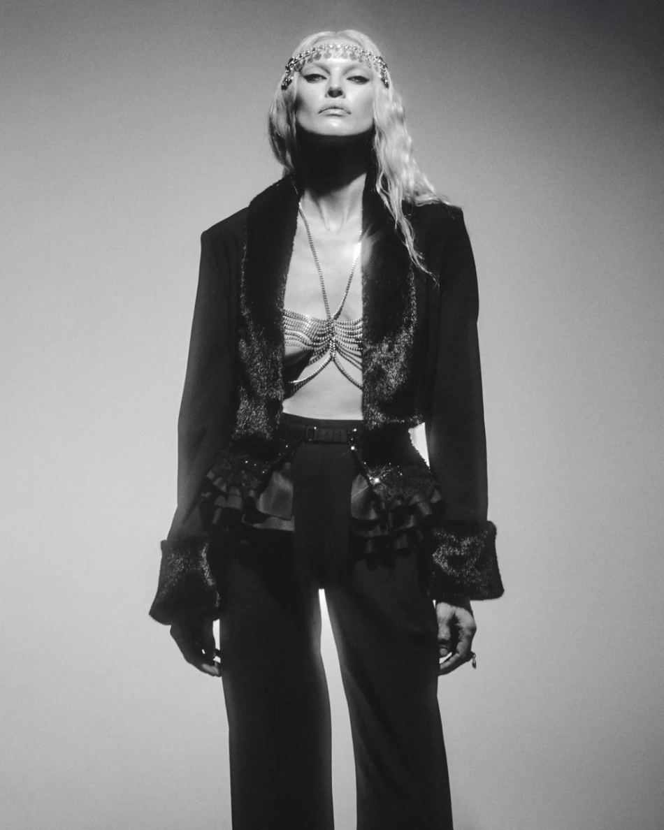 Пиджак с мехом черный