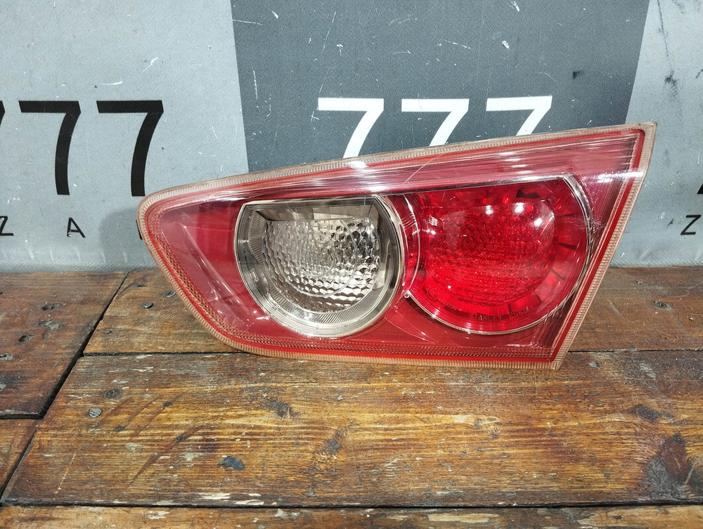 Фонарь задний правый Mitsubishi Lancer 10 X 07-10 Б/У Оригинал 8330A476