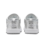 Женские кроссовки Air Jordan 1 Low SE 'Metallic Silver' FN5030-001