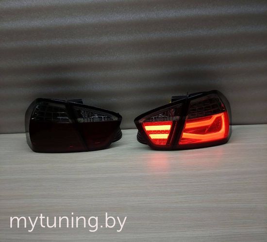 Задние фонари для BMW 3 E90 (05-08) LED Red Smoke