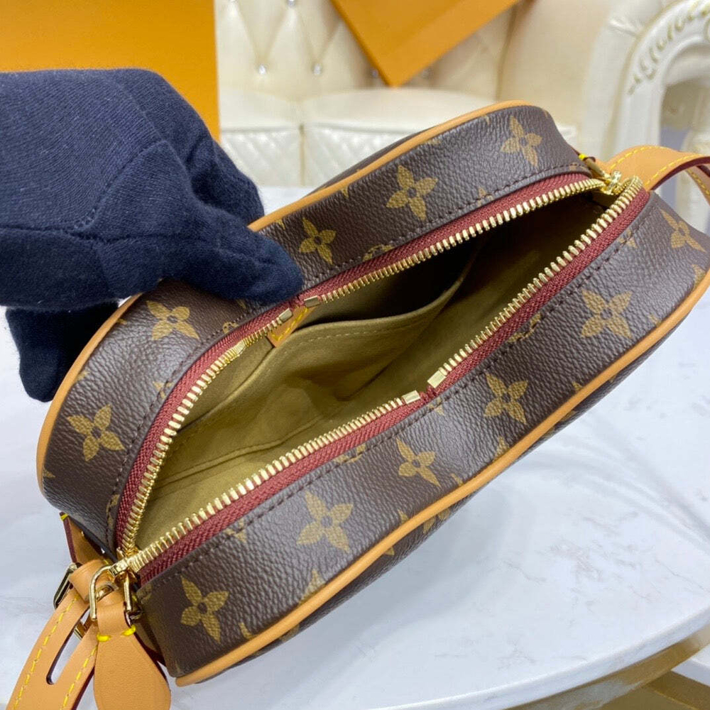 Louis Vuitton Game On Coeur
