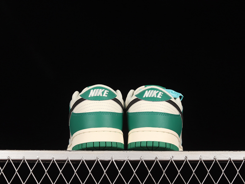 Nike Dunk Low SE Lottery Pack Malachite Green