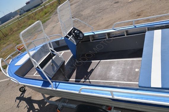 Алюминиевая моторно-гребная лодка Охотник 450К