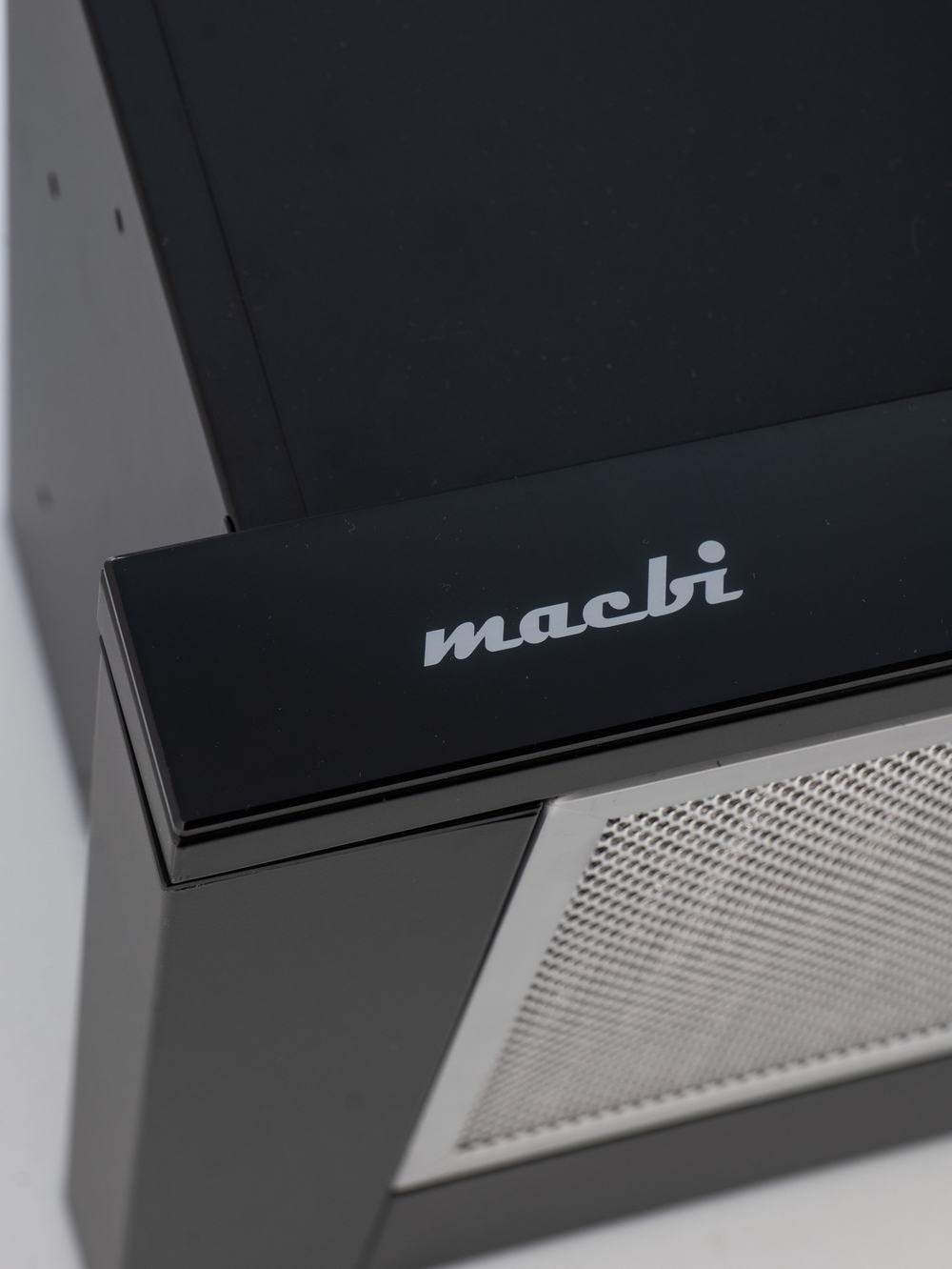 Кухонная вытяжка MACBI встраиваемая MTF 60-3 800м3/ч Черная (планка: акрил)