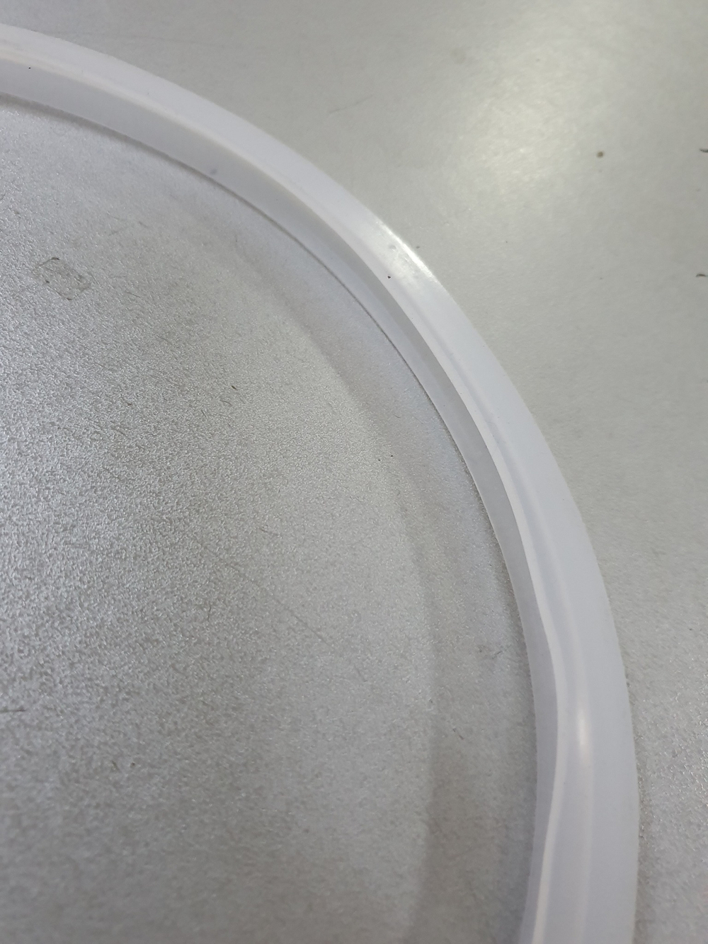 Термостойкий уплотнитель крышки мультиварки D=22 cm
