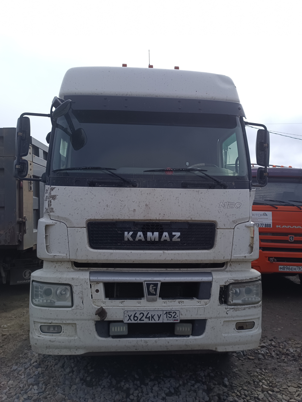 КамАЗ 5490 4x2 Седельный тягач 5490-892-DС (Дизель/Газ, 12,0 л, 401 л.с., МТ)
