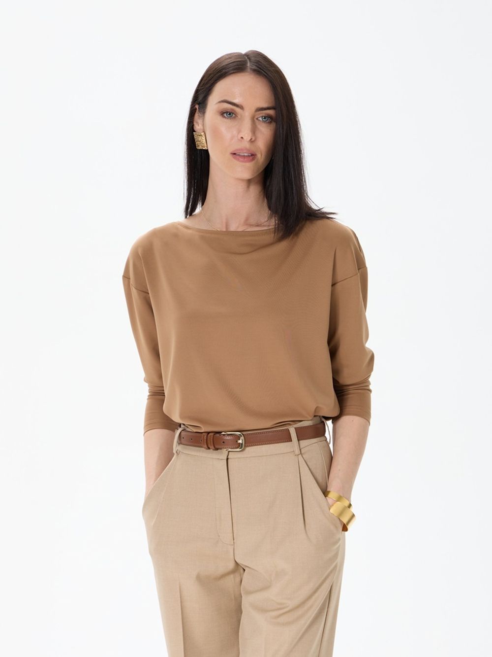 Лонгслив-лодочка кэмел вискоза