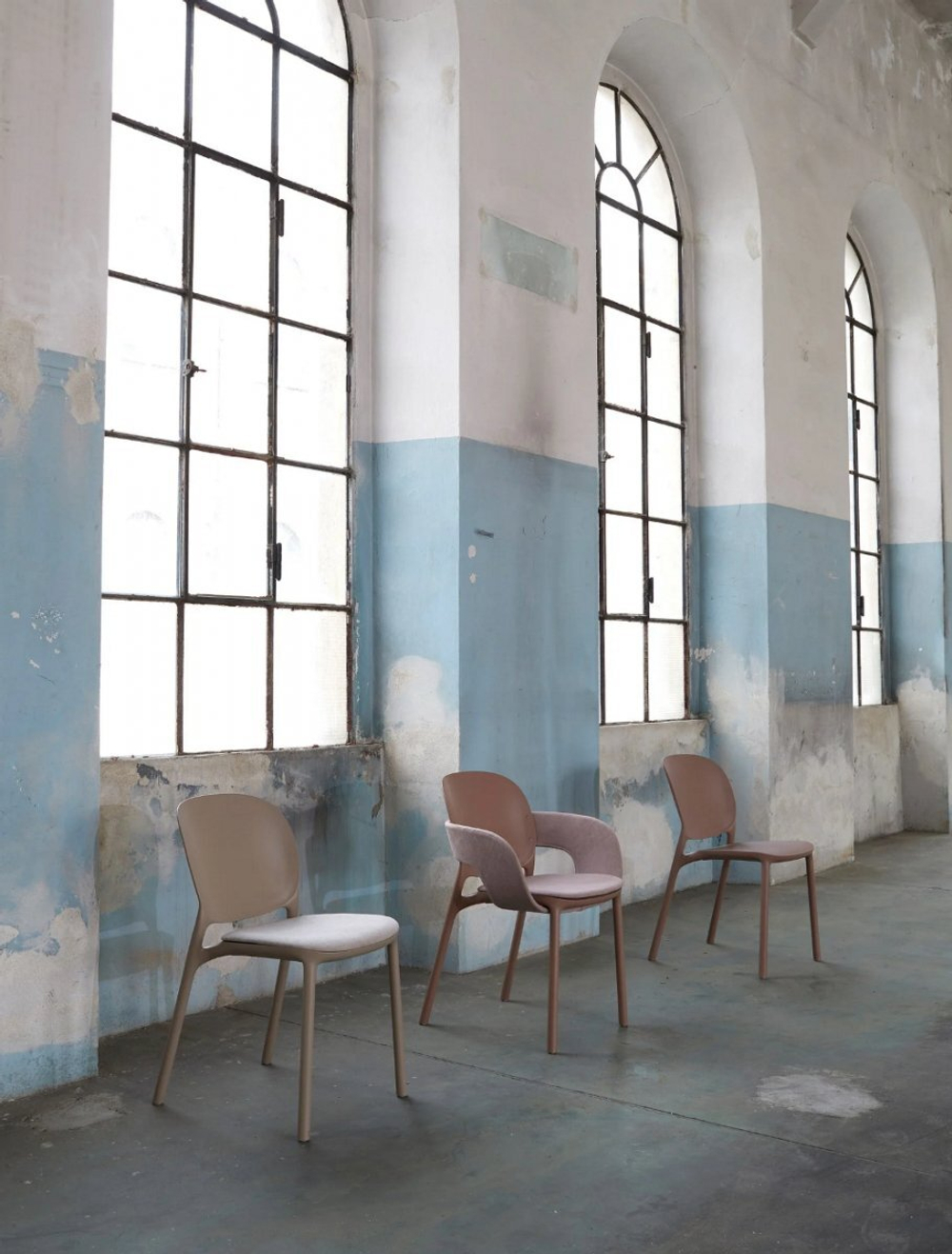 Стул пластиковый Scab Design Hug Go Green, зеленый шалфей