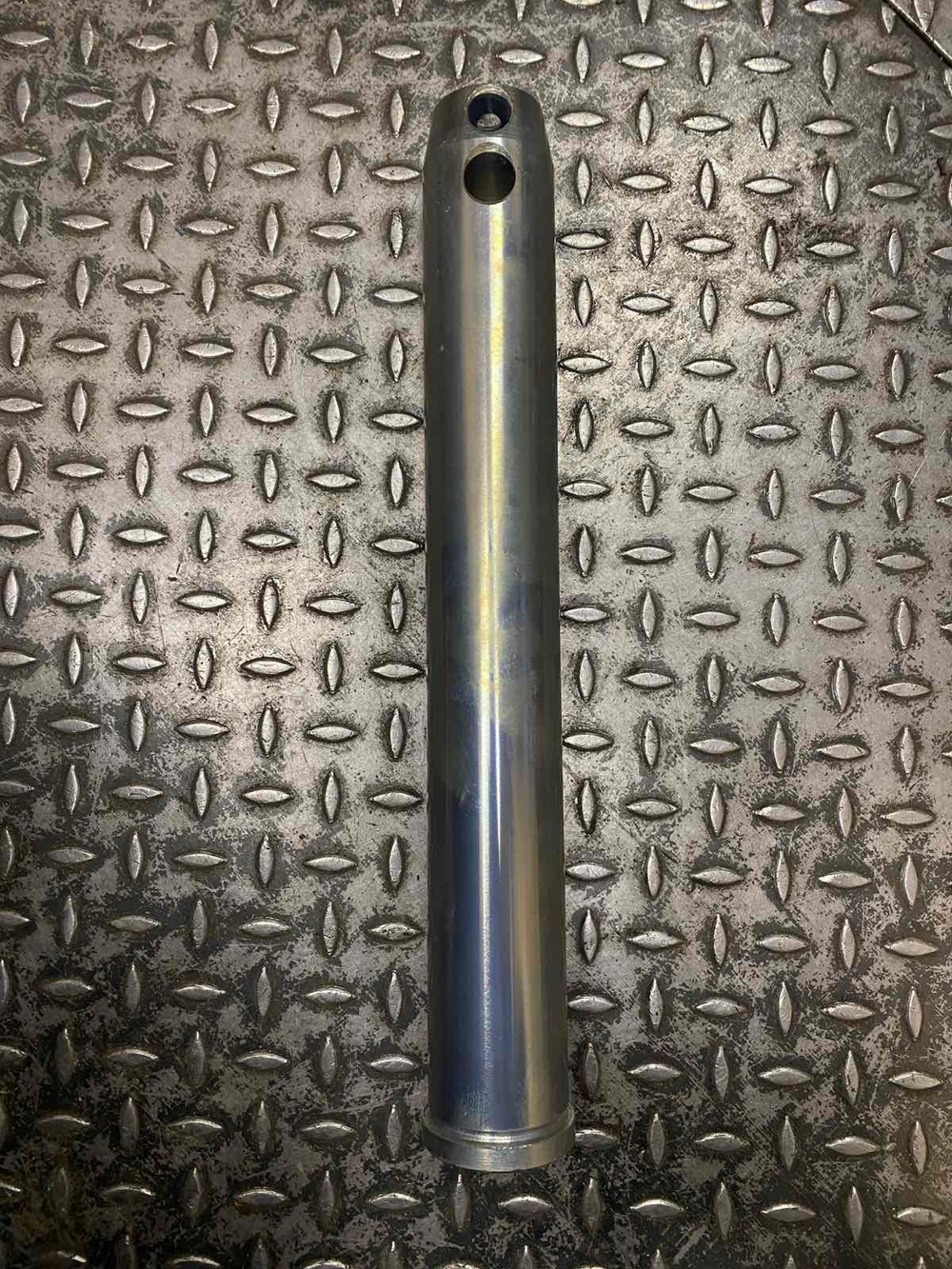 Палец 3090726 для Hitachi ZX70