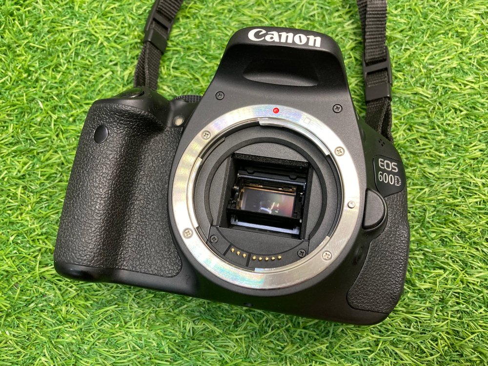 Canon EOS 600D 8.000 кадров