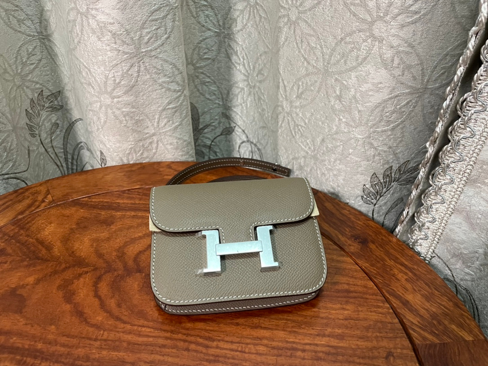 Hermes Constance Slim