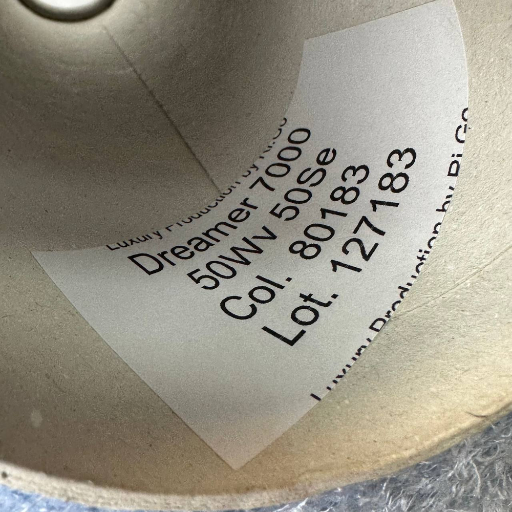 DREAMER - Luxury Selection by Ri.Go; 50% меринос, 50% шёлк; 700м/100гр; Травка; col. 80183, цвет: голубой baby blue