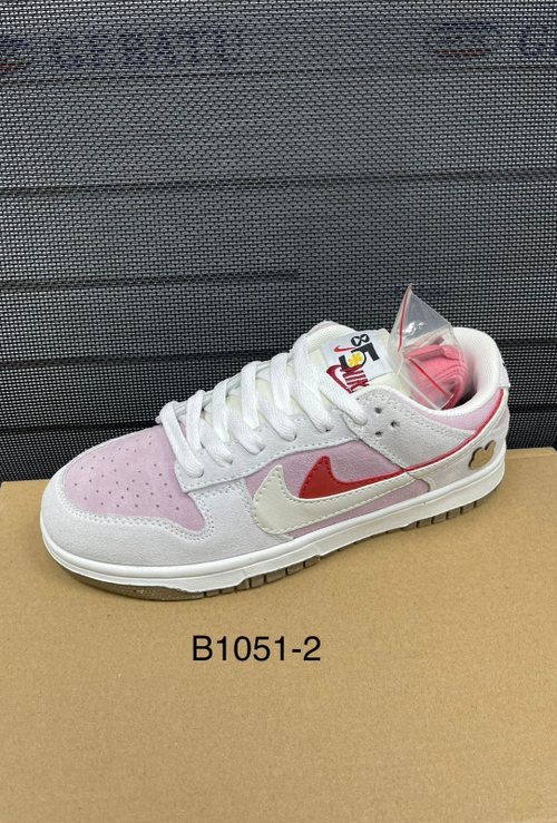 Кроссовки по 8 пар (36-41)р. / B1051/2