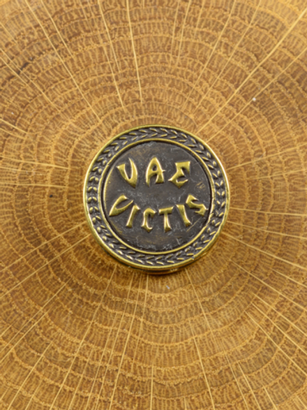 Бусина-вставка «Vae victis» из латуни