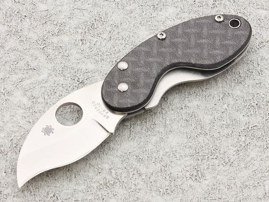 Складной нож Spyderco Cricket C29GFP c клинком из стали VG-10, рукоять карбон