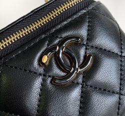 Chanel Vanity Bag 11 cm