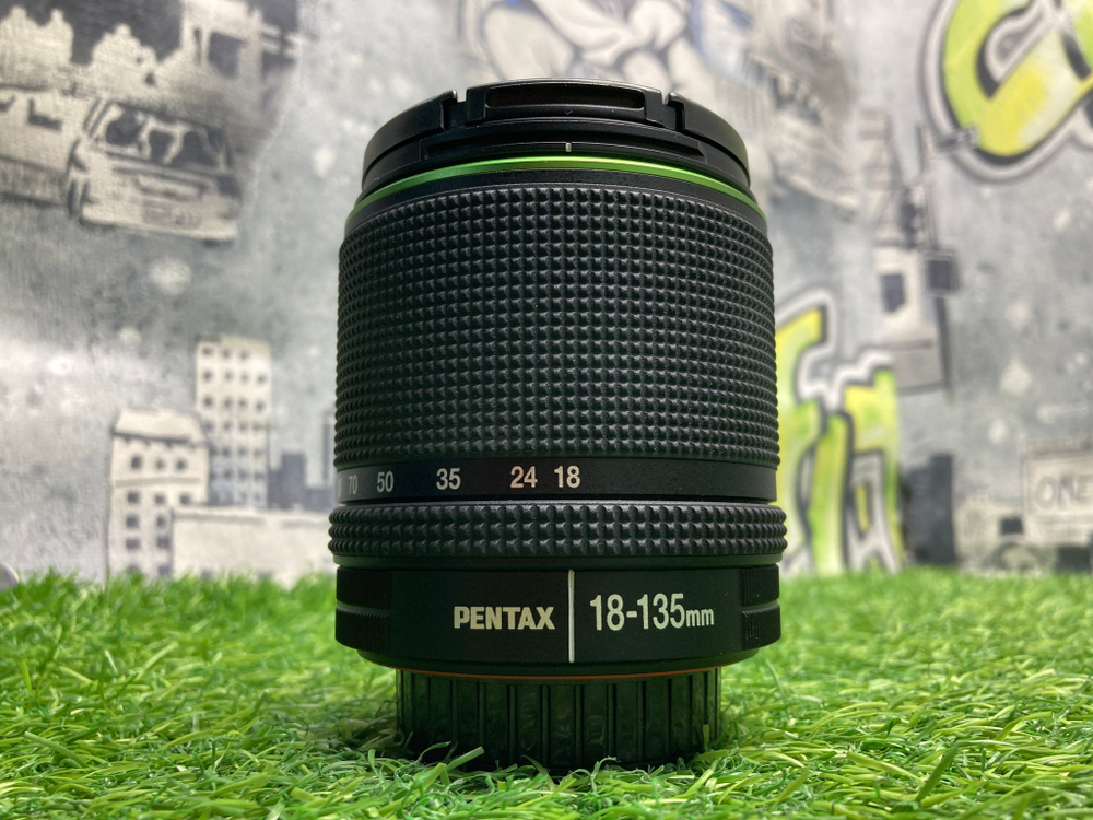 Pentax SMC DA 18-135mm 3.5-5.6 ED AL IF DC WR