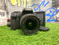 Canon 550D + 18-55mm 3.5-5.6 IS II 9.800 кадров