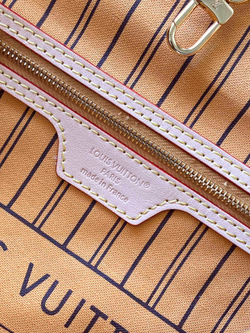 Louis Vuitton Neverfull Inside Out MM